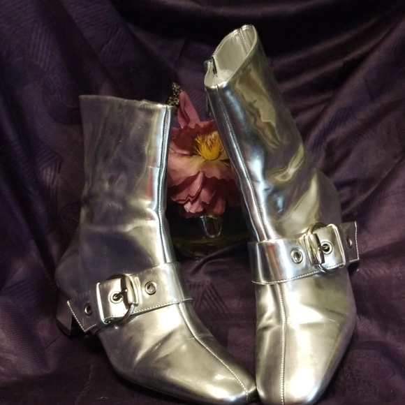 Shoes: Franco Sarto Silver Booties - Picture 2 of 7